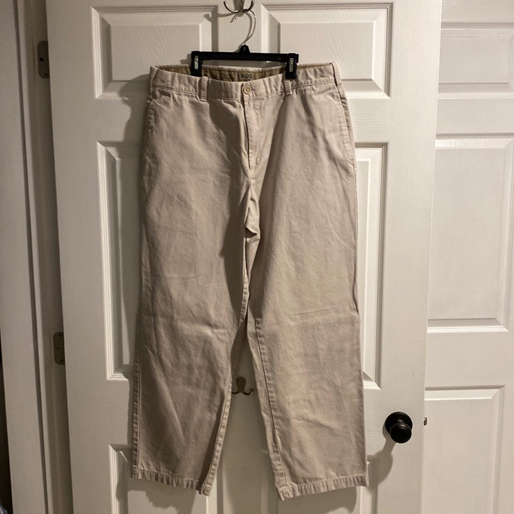 Izod Khakis